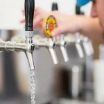 Biertap reinigen en kostenoverzicht: zo houd je je tap schoon en betaalbaar